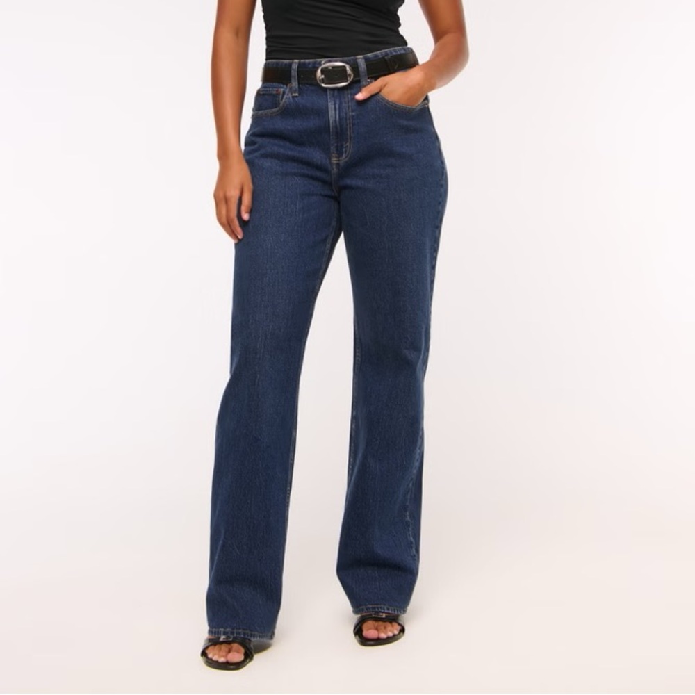 Abercrombie & Fitch Curve Love High Rise 90s Relaxed Jean